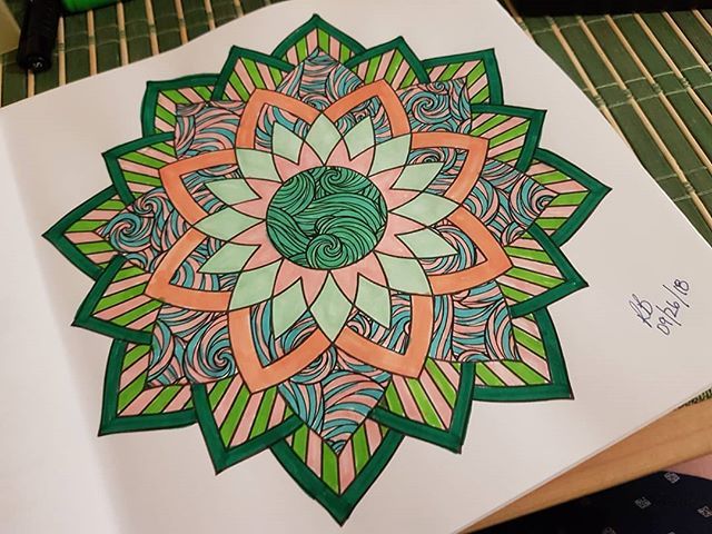 Ruthieisms's tweet photo. Taking some time to color while waiting for my new hard drive to be ready. 
From my Mandala Montage book. https://t.co/QEl3d286Hn https://t.co/Qd0YQDC9SE