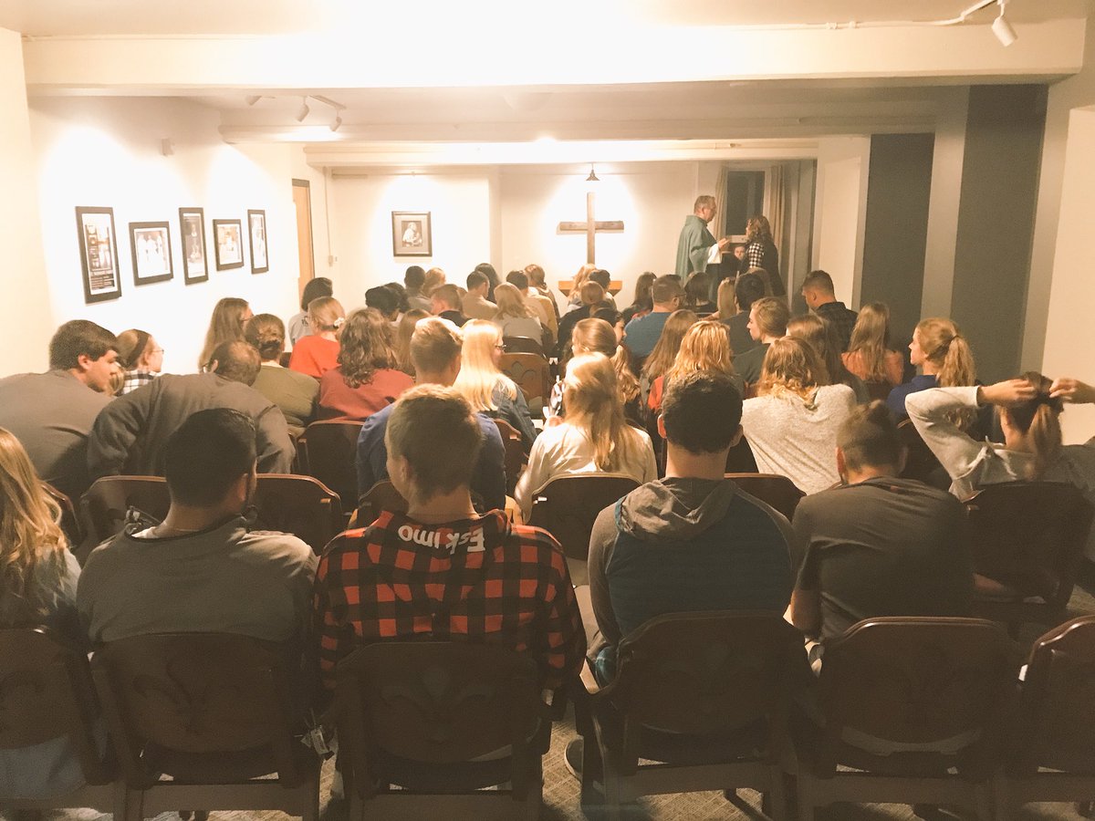 SNCFrassati's tweet photo. Packed Barn tonight @ KnightMass! Wow. Catholic Community is Alive and Well @stnorbert #BlessedFrassati #PrayForUs https://t.co/JYMJJuk8rP