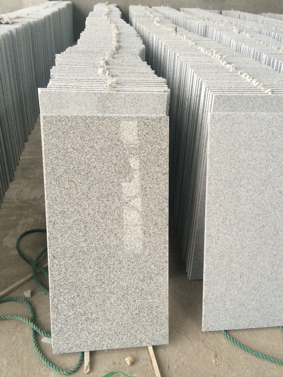 HistoryStoneCN's tweet photo. G603 granite tiles for your floor decoration. 
Welcome to contact me for help. 
Email: info@historystone.com
https://t.co/ytSLXO79no 
#granitetiles #granite #historystone #floortiles #construction #renovation https://t.co/mWZEctJ3gt