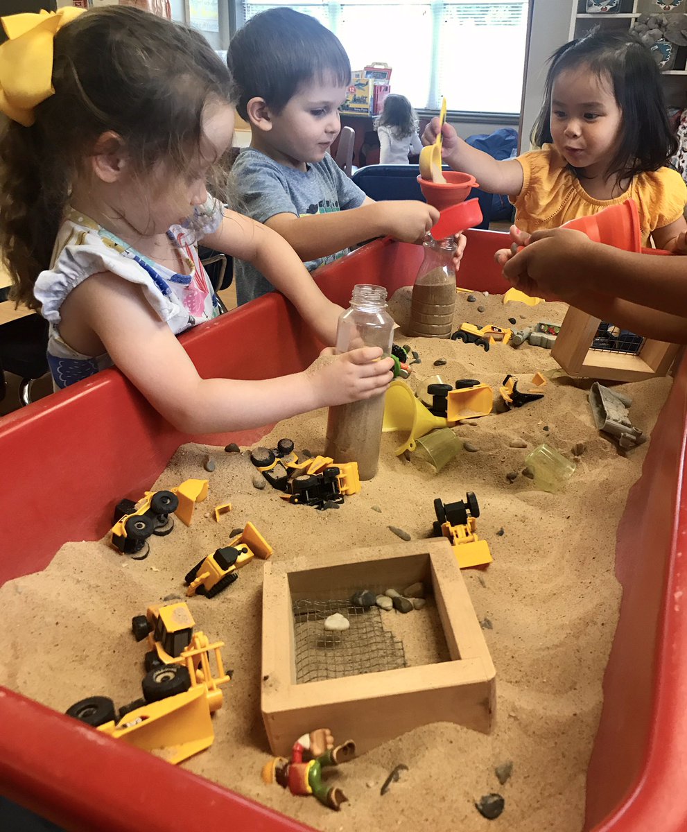 EcdcPpk's tweet photo. Construction site sand fun.🚧🚜
#transportationweek
#ECDCRoos https://t.co/JEy6bkKkVO