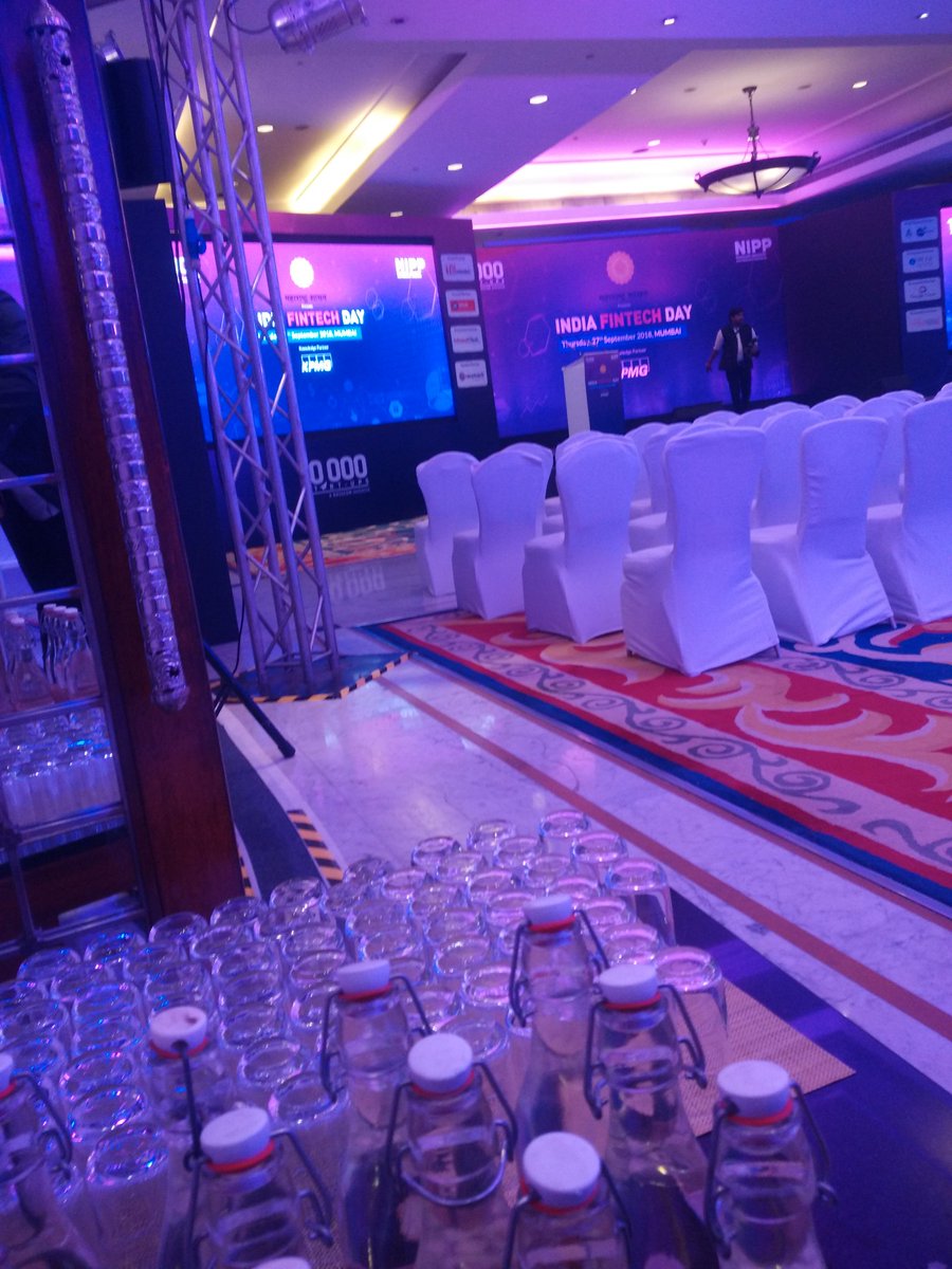 PareshDegaonkar's tweet photo. No plastic bottles at the NASSCOM India FinTech day - because we care. The #IT #BPM industry is committed to the making this a Greener Planet. #IndiaFinTechDay2018 #ifd2018 @NasscomEvents @nasscom @NASSCOMStartUps
#environnement #plasticban https://t.co/pfSdMyJEth