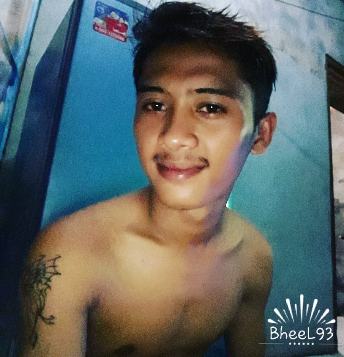 DeeGalz's tweet photo. When you're feeling lonely just call mee 085692139393 https://t.co/cGuCoEX46z