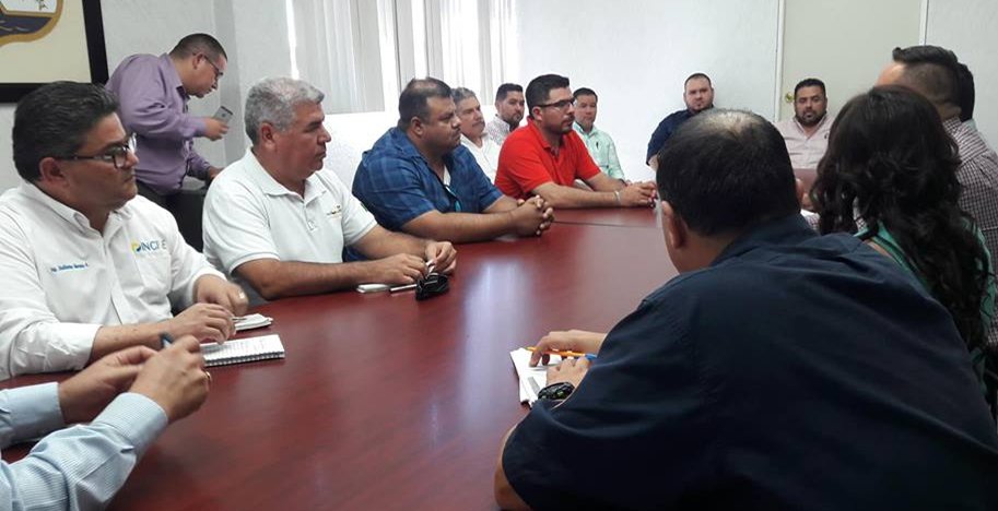ConsejoINCIDE's tweet photo. Agradecemos al Regidor JOSE GUADALUPE CURIEL por invitarnos a ser parte de la instalación de la Comisión de Protección Civil del @HermosilloGob y su órgano de consulta. Defenderemos siempre la importancia de la Gestión Ética del Riesgo, primordial en la prevención de desastres. https://t.co/AqBnx9y445