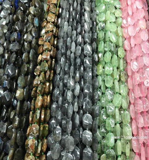 beads_gemstone's tweet photo. Faceted Slabs Natural Gemstone Jewelry. 
Worldwide Shipping, Online Shopping.
#FacetedSlabsGemstone #GemstoneJewelry #JewelryDesign #NaturalGemstoneJewelry #Mala #MalaJewelry #YogaJewelry #PrayerJewelry #PowerJewelry #GemstoneBeads https://t.co/DWDOgYh5TE