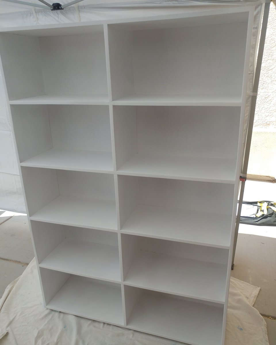 GoaldenServices's tweet photo. These album shelves are really coming together! #simplebutsturdy #furnituredesign #carpenter #whitepaintshowseveryflaw #vegaswoodworker #localvegas #localbusiness #smallbusiness https://t.co/7Z8mcIHyBV
