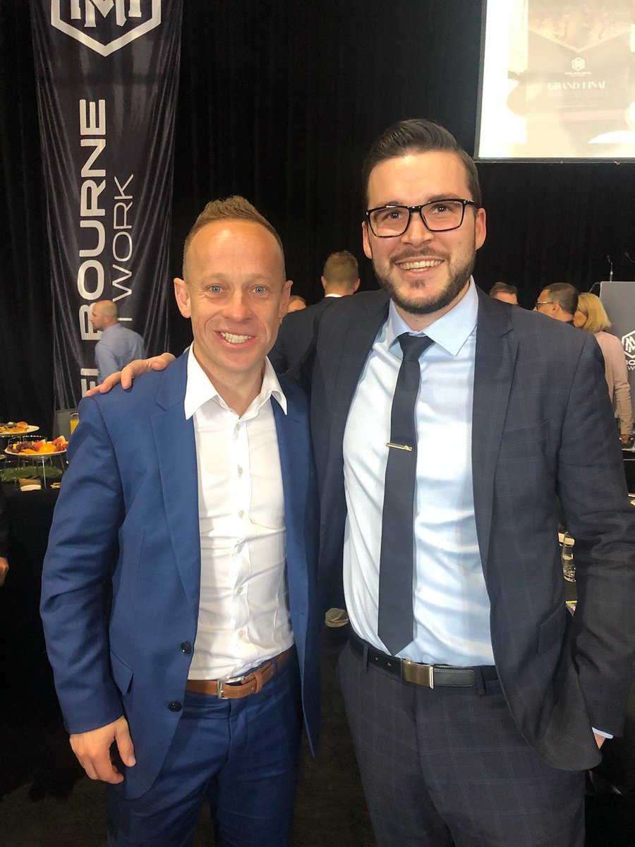 LeasePLUS's tweet image. Thanks to TomTom Telematics for inviting us along to the #AFLBreakfast this morning! We had a great time mingling with the pros! #nickriewoldt #raychamberlain

#afl @AFL #businessbreakfast #LeasePLUS #BornToDrive