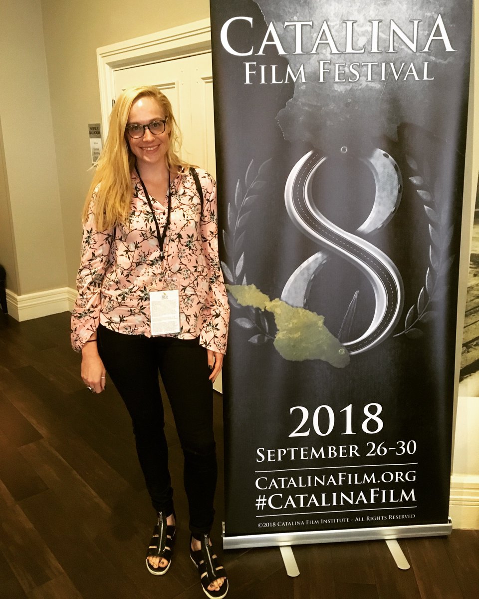 lastmealshort's tweet photo. Thank you so much for including #LASTMEALfilm in your incredible festival, @CatalinaFilm! Honored to be among such meaningful #shortfilms tonight. Much gratitude from writer/producer @jennydelherpes, director @Lulaabellee & producer @emilylarene #femalefilmmakers #EMERGENCETCD https://t.co/kfvsjTsUdz