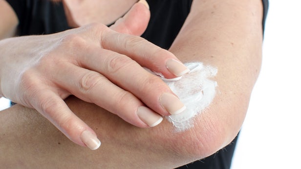 Chemotherapy hydrogel could fight #SkinCancer from the outside newatlas.com/paintable-skin… via <a href="/nwtls/">New Atlas</a>