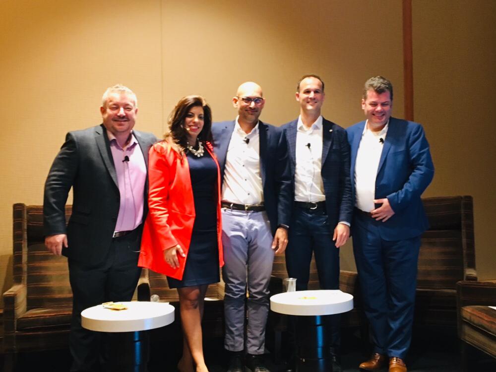 saamatechinc's tweet photo. Enlightening panel discussion on "#DataManagement In 2020, And Beyond" at #SCDM2018. Chaired by Richard Young @veevasystems, Mike Ryan @trialspark, MaryAnne Rizk @RizkManagement, Bruce Hellman @uMotif &amp; our SVP for Product Management and Marketing @KDamji. https://t.co/1OuBHtOzhd