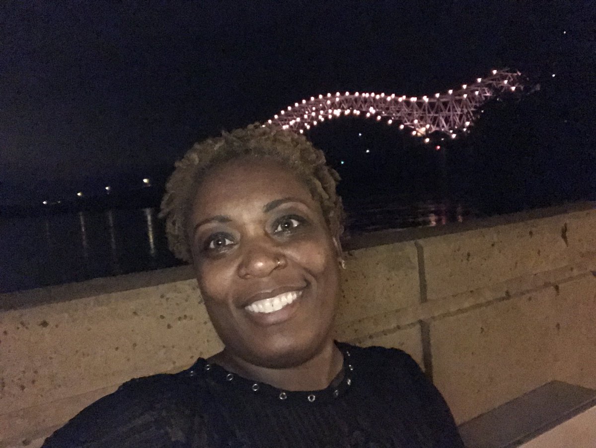 Divajoflex tweet picture