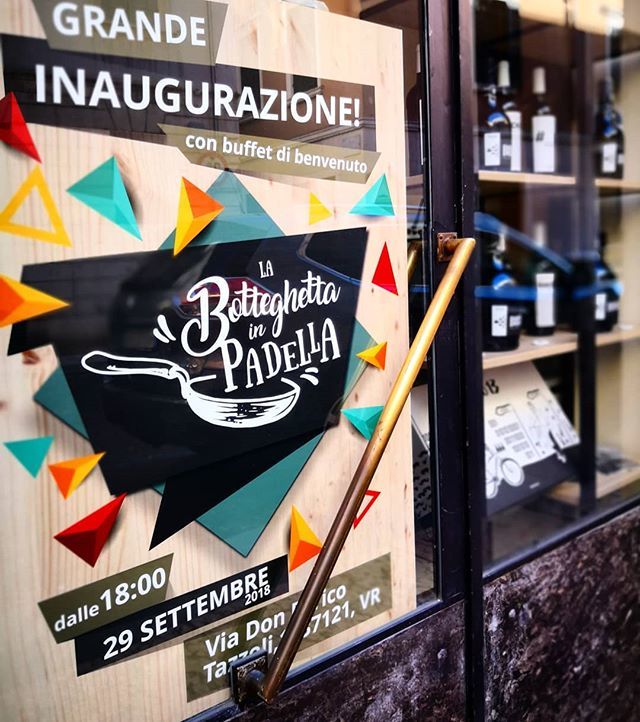 labotteghetta's tweet photo. Siete pronti per la nostra mega inaugurazione?? 29/09/18 in via Don Enrico Tazzoli 1!
#opening #openingsoon #grandopening #winery #winetime #whitewine #instawine #winecountry #winelovers #wine #wineaddict #winepairing #winesofinstagram #wineoclock #winem… https://t.co/9z80JqrkVa https://t.co/cQeqRqcmUb