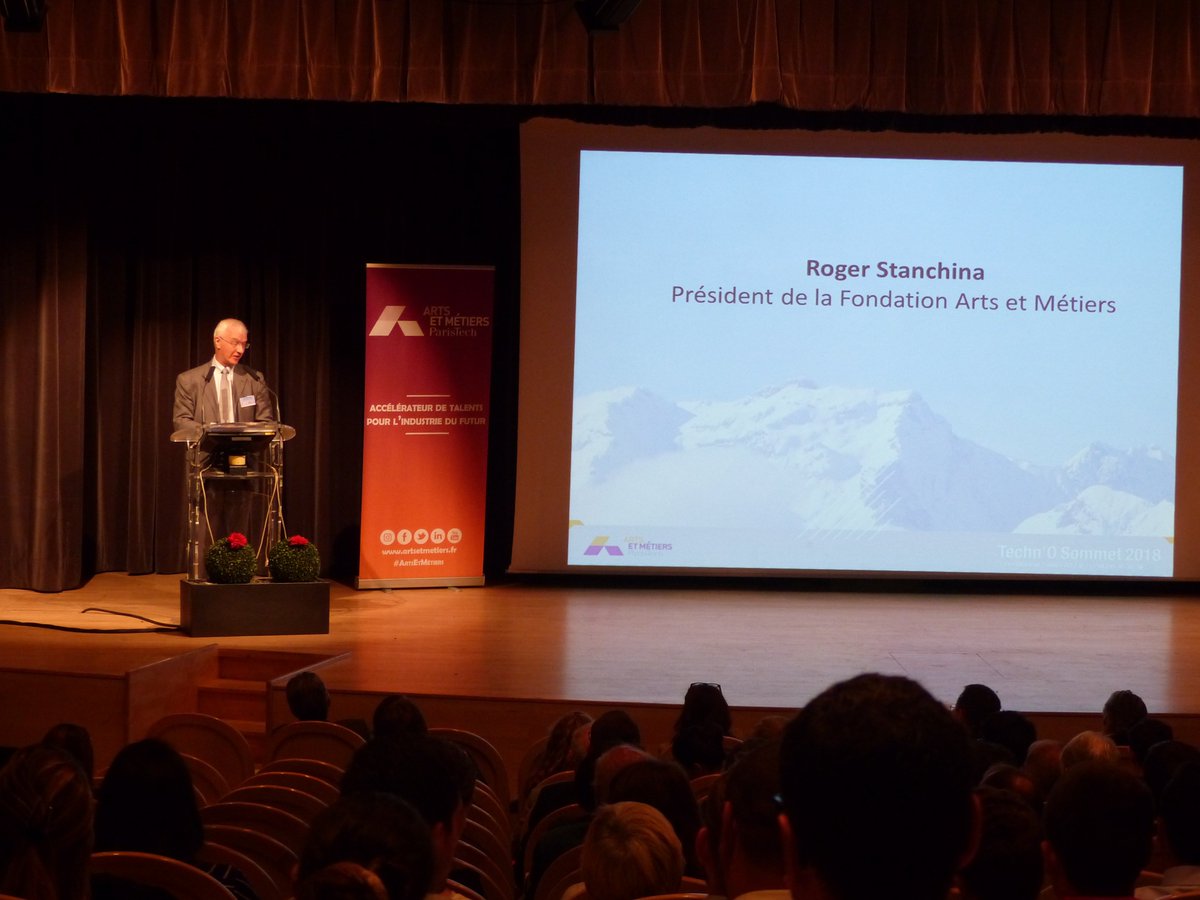 ArtsetMetiers_'s tweet photo. La technologie et l’écologie peuvent faire bon ménage » et « il faut développer la formation technologique car c’est la vie de demain » Roger Stanchina, président de la fondation #ArtsetMetiers @AmFondation dans le cadre de #TechnOSommet https://t.co/hH8t4yfXpR https://t.co/rOmcuHZoW7