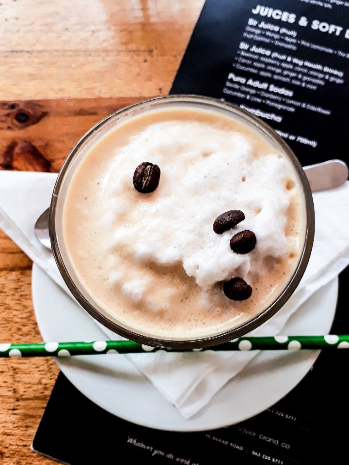 CeecesTravel's tweet photo. The perfect way to start our adventures for the day ☕☕☕ Iced Coffee at @saviorbrandco 😍😍😍 

Follow our adventures today at #EntertainerTreats 🌻 

Exploring Durban on this #WorldTourismDay with a lovely group of ladies 🍃🍃🍃 

#CeeAtEntertainer 🗺 https://t.co/j0K1GgoJbQ