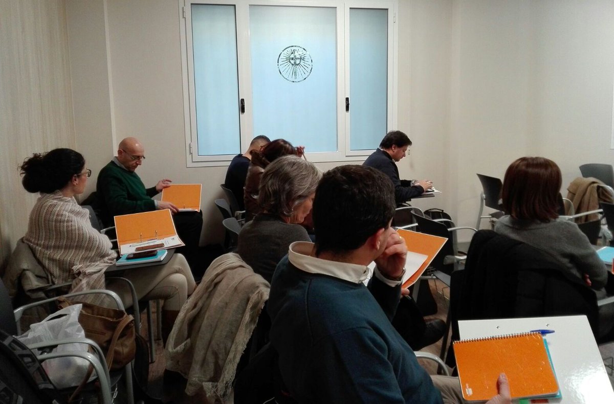 CECODorg's tweet photo. ¡Últimas plazas! Si quieres aumentar tu conocimiento y fortalecer tus capacidades para entender y abordar las opciones de financiación existentes en el marco de la UE, inscríbete en nuestro 'Taller de Financiación Europea'. ¡Comenzamos el lunes en @USPCEU! https://t.co/bbblo3aFYw https://t.co/Fbih2heqtz