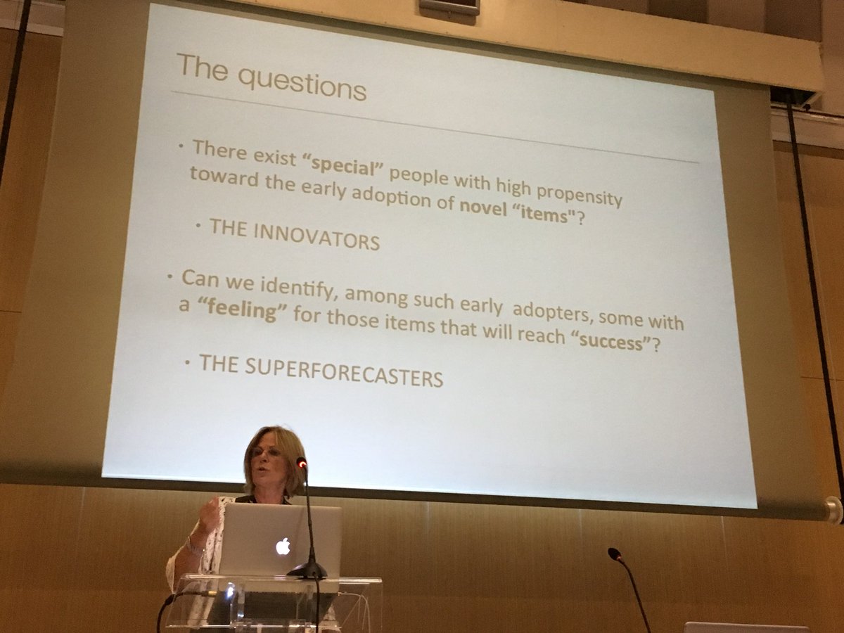 iniguezg's tweet photo. & for the 2nd part of Giannotti’s talk: a machine-learning take on innovation spreading and #SocialContagion @ccs18gr #ccs18gr @SoBigData #CompSocScience https://t.co/Soi8auuq8Z