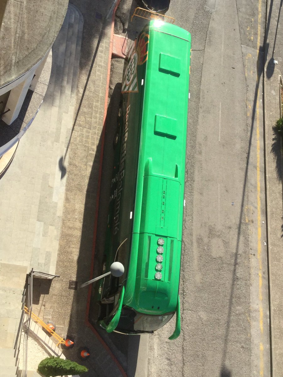 Lesley Pyrah (@lezypria) | Twitter