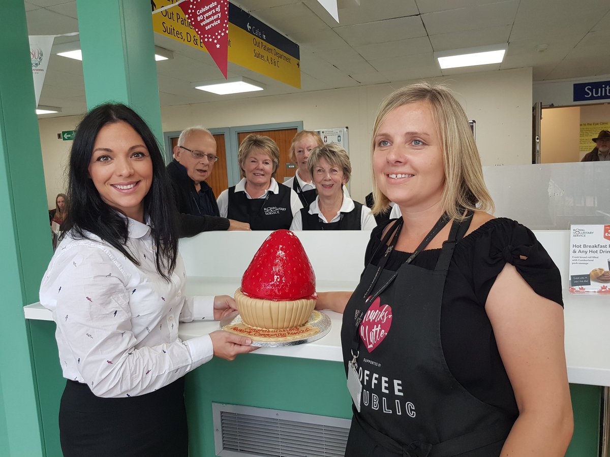 AuldstheBakers's tweet photo. Congratulations to the team @RoyalVolService Falkirk community hospital! Aulds strawberry tart sales competition winners for the second year running! 🍓🎉 #aulds #bakingfromtheheart #falkirk https://t.co/CGoNwn8Rpc