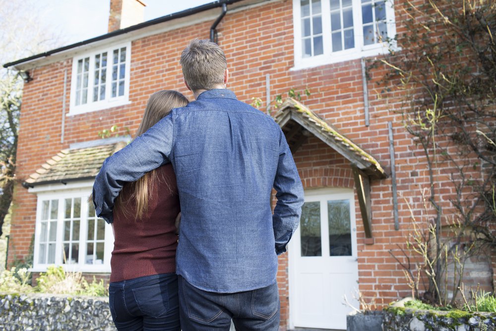 harvrob's tweet photo. Number of first-time buyers reaches highest level in a decade https://t.co/n0ZdlkpPUi https://t.co/Epmn8dVD3w