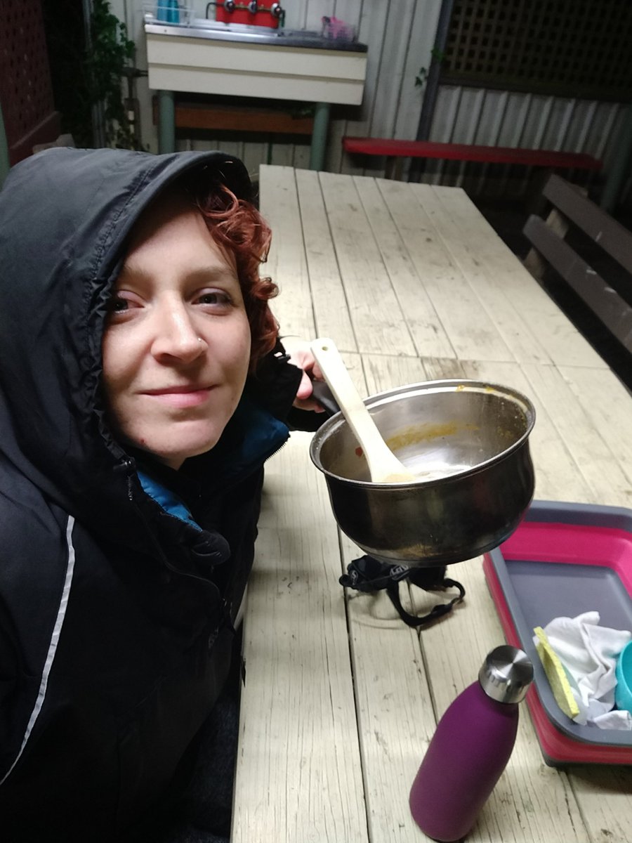 HollyKirk's tweet photo. This is the face of a fieldworker who earlier had a meltdown when she discovered she had forgotten her saucepan... Who then discovered one lonely pan in the camp kitchen. Hooray!
#soupforone
#tinoftheday
#ecologyfieldwork https://t.co/By95Nkz6hH