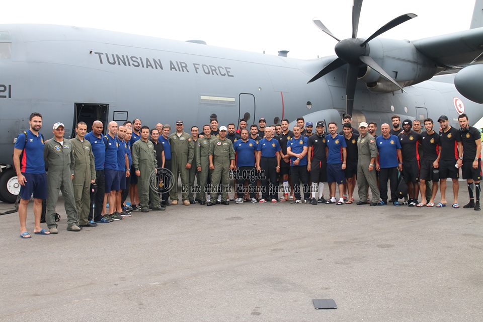 #TotalCAFCL #CDPAEST Les dirigeants de l'<a href="/ESTuniscom/">Espérance de Tunis ❤️💛 الترجي التونسي</a> mettent en place un vol spécial ✈️ pour le voyage de l'équipe sang et or ❤️💛 à Luanda🇦🇴, samedi. 👏✌️💪💯🏆