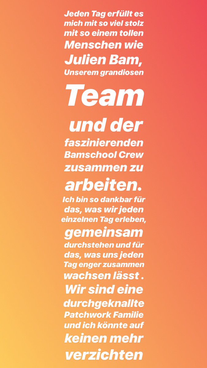 Zluschi's tweet photo. 💛 DANKE AN MEIN TEAM 💛 https://t.co/dEy9VUwb7e