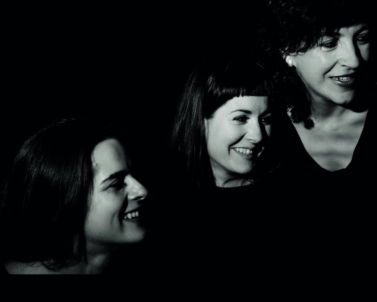 mollerussatv's tweet photo. Una proposta poètica i musical sobre l’amor clou aquest divendres el festival Cua d’Estiu de Fondarella. https://t.co/8nJ3OJhzxY https://t.co/m4HREECp1k