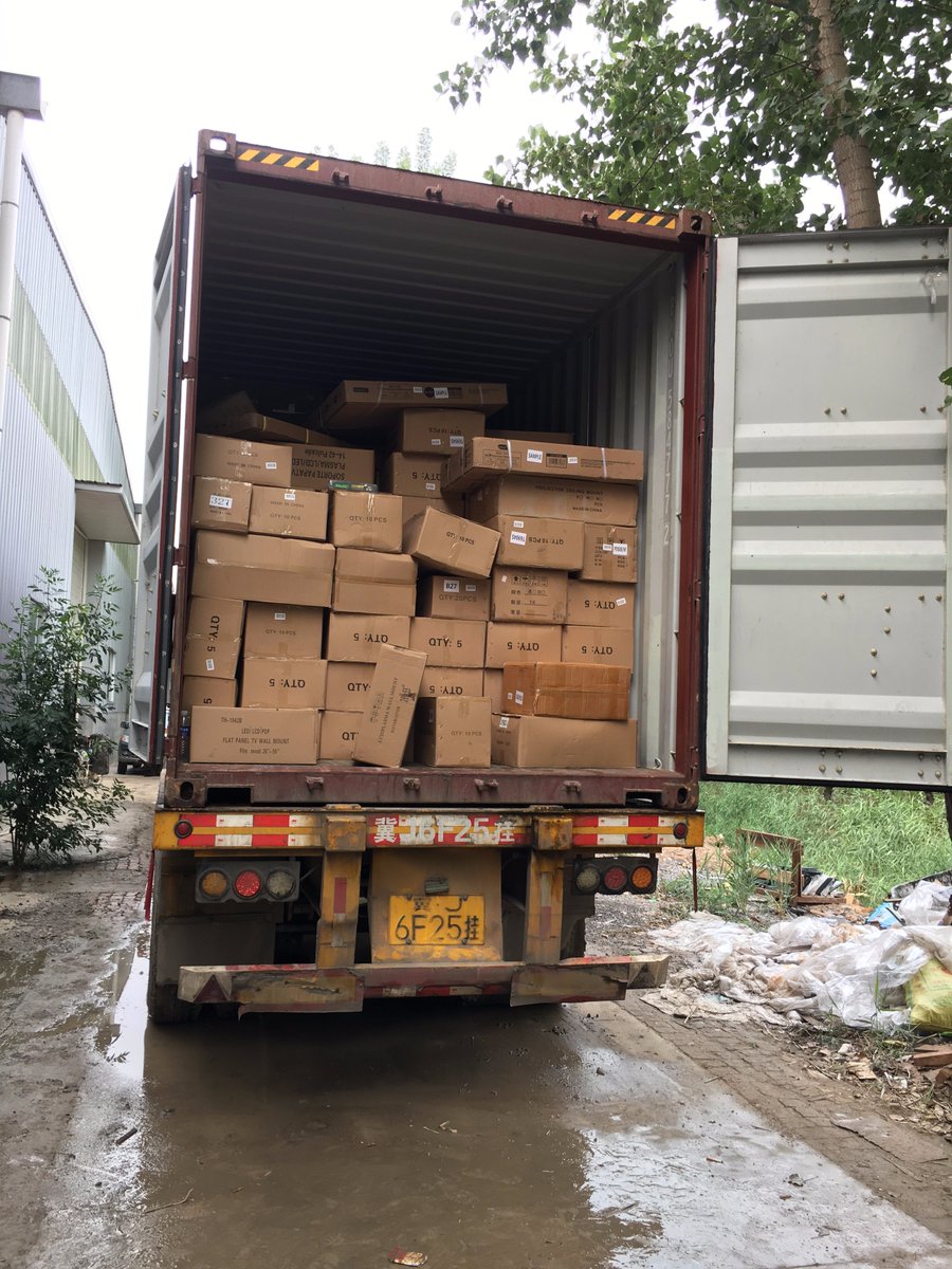 TV bracket loading container