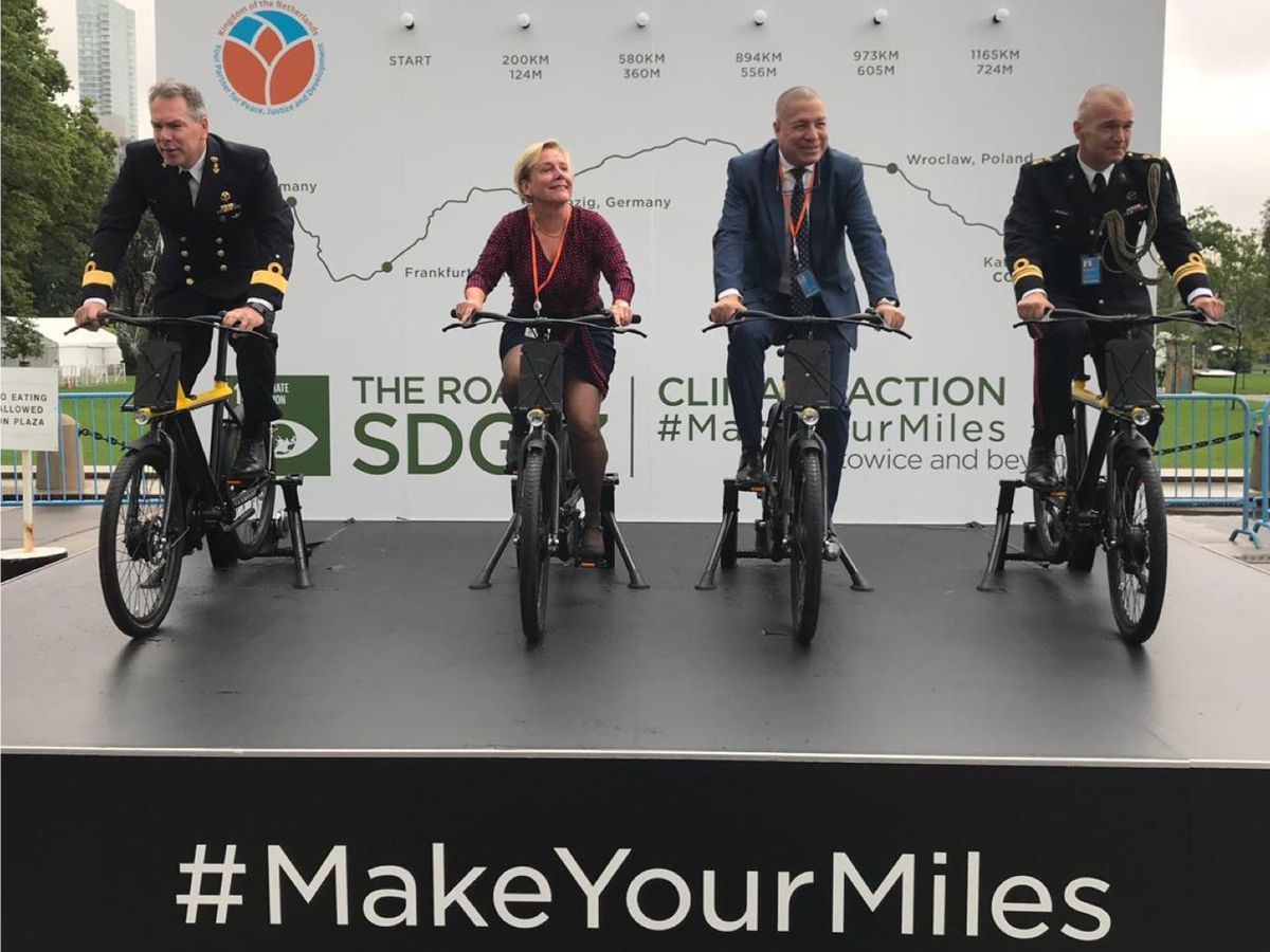 PortervilleStay's tweet photo. RT @HorbachBonnie "#KingdomNL’s political leaders are all cycling for #ClimateAction. Climate change doesn’t stop at borders & neither do we. @COP24 #MakeYourMiles @AssaadRazzouk @mkaczerowski @NevaSadikoglu https://t.co/NofDPgPF0N" #travel #TravelChatSA #adventure
