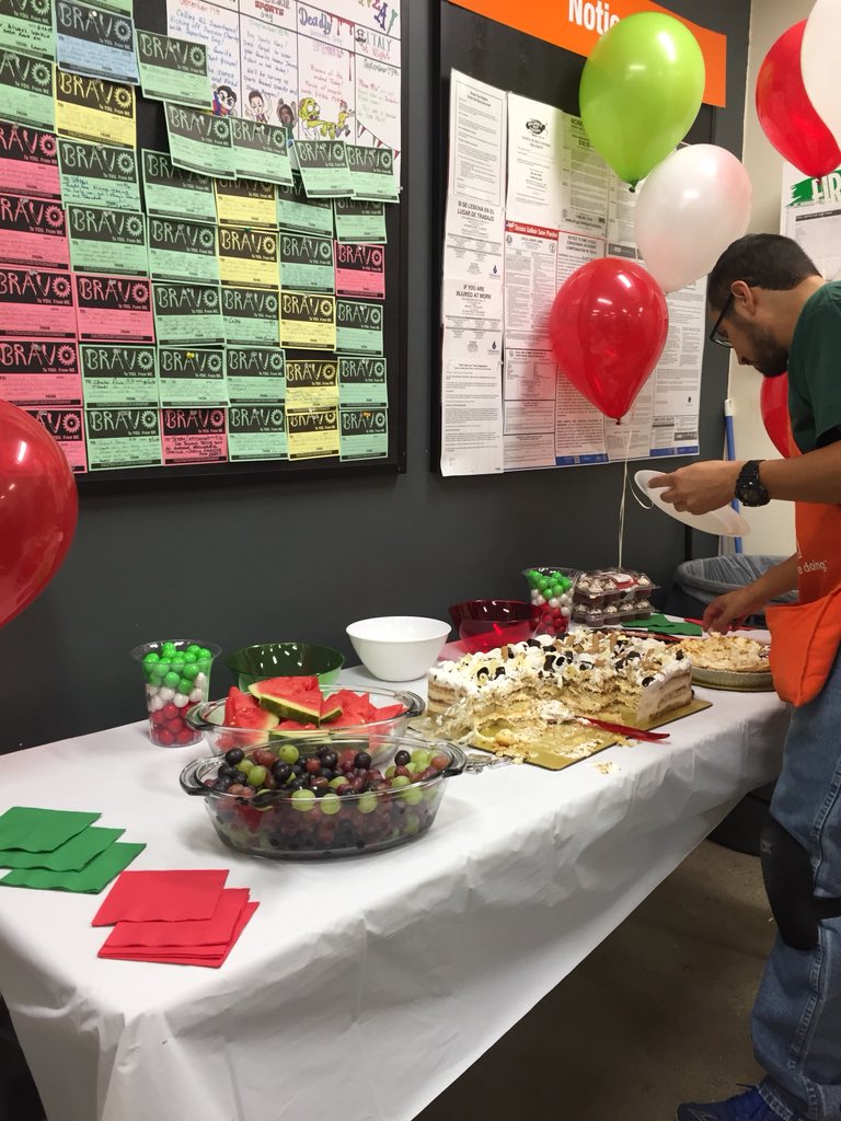 CelSaTx11's tweet photo. Big shout out to Valerie reed @MyDepotRocks for putting together a great party 4our night teams last week! It was a blast and oh so yummy! https://t.co/ZhqTCq3h3u