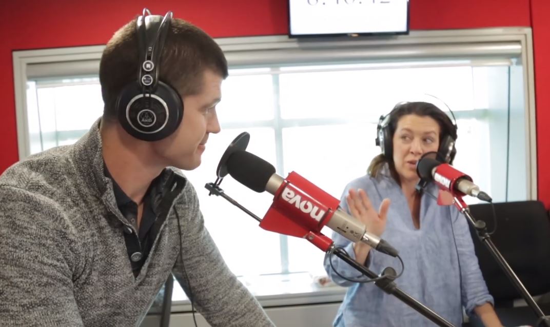 RacingVictoria's tweet photo. #TBT - Last week #16Hands Ambassador @GorgiCoghlan joined the @nova100 team to discuss ‘16 Hands – Connecting Kids With Horses’, a community-based primary school program supported by Racing Victoria. Find out more here https://t.co/ec08CeZYfd https://t.co/VAsM0lKRPr