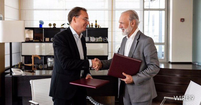 Wire19s's tweet photo. #Ericsson and #VimpelCom working on joint projects for the development of #IoT and #5G technologies.
@ericsson @VeonDigital @Beeline_RUS #InternetOfThings #network #LTE #telco #telecom #telcos #carriers
https://t.co/h3YtUOKgGE https://t.co/MW1cVLtgyC
