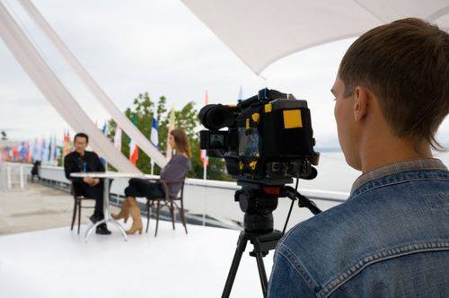 Digital247India's tweet photo. #CorporateFilmMaking #TvAdMakerAdvertising
#Digital247 we are leading corporate film makers in Mumbai, carry a diverse portfolio ranging from Corporate videos for websites and presentations to promotional films, Corporate AVs Educational- Tutorial Videos.
https://t.co/5NPLnFCdmm https://t.co/aBC9qEcBYU