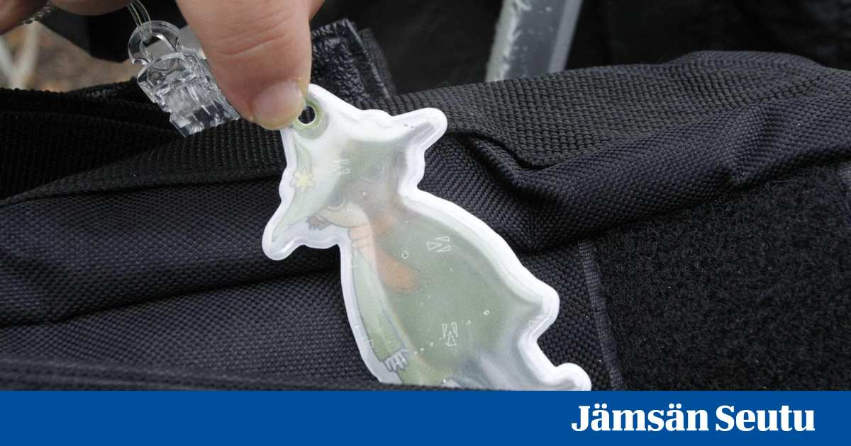Maanantaina vietetään heijastinpäivää – Autoilijat pelkäävät ilman heijastinta liikkuvia jalankulkijoita dlvr.it/QlWFT4