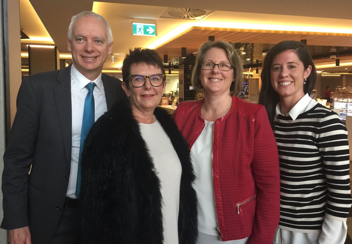 Phil Anderson tweet media