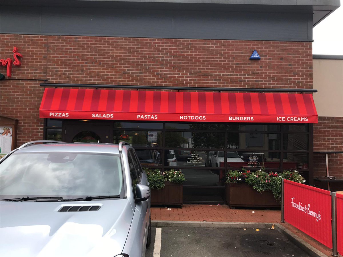 Radiant_Blinds's tweet image. Frankie &amp;amp; Benny&apos;s - Recover #AwningRecover #FixedFrame #Frankie&amp;amp;Benny&apos;s #RadiantBlinds #RadiantBlindsSouthWest #RestaurantAwnings radiantblinds.co.uk/frankie-bennys…