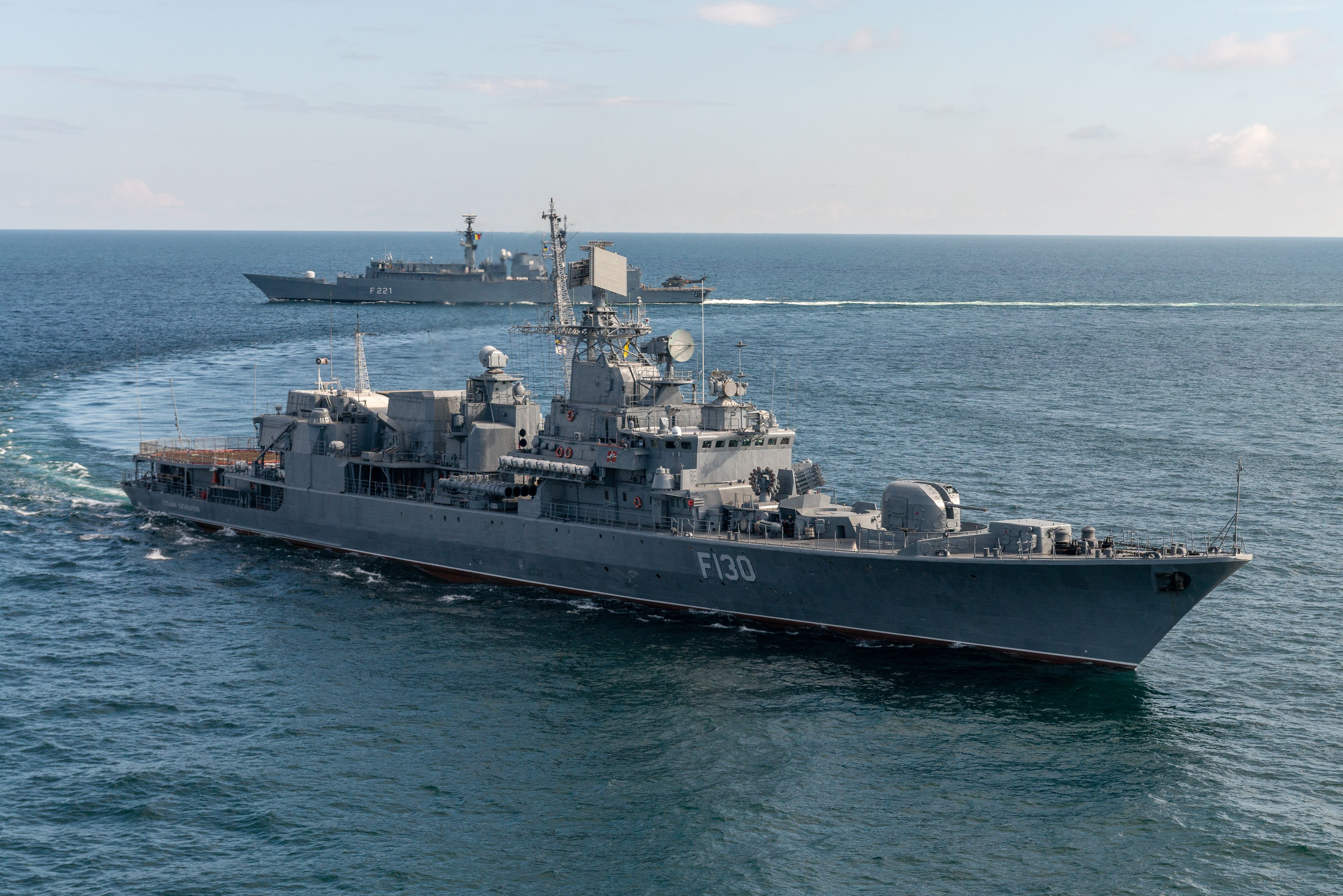 ぱらみり シン 仮名ツイッタラー 相手国が軍艦扱いしてくれない問題 T Co Lmtsayvsay Twitter