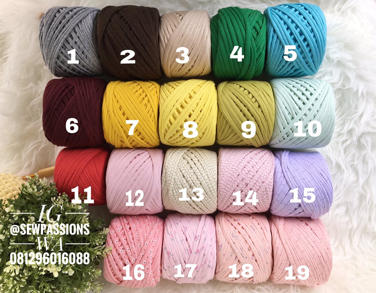 sipirah's tweet photo. Katalog baru, mini tshirt yarn. Special price tomorrow☺️, more info klik Instagram @sewpassions https://t.co/yEIkQ9Dkdg