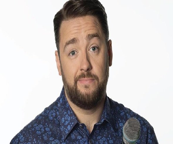 XP_Scheme's tweet photo. Thu 11 Oct, @CambridgeCornEx hosts comic @JasonManford, touring his latest standup show 'Muddle Class'; Jason's account of growing up ‘working class’ then finding, over the years, that part of him has become ‘middle class’. For points/offer details go to: https://t.co/GT5O3keQgn https://t.co/c0Yf0uG0dL