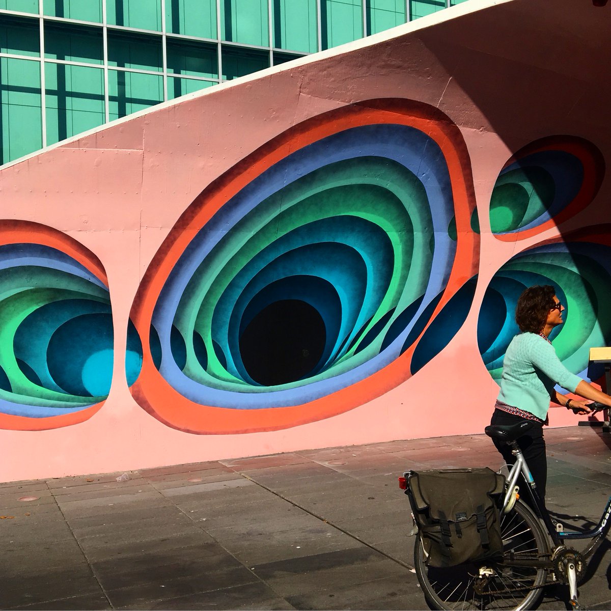 STUDIO_STUIMIG's tweet photo. #Eindhoven wordt steeds leuker! Fietskelder #18septemberplein #sobercollective #1010 #projecttunnelvisie https://t.co/Gpkp2cNCyY