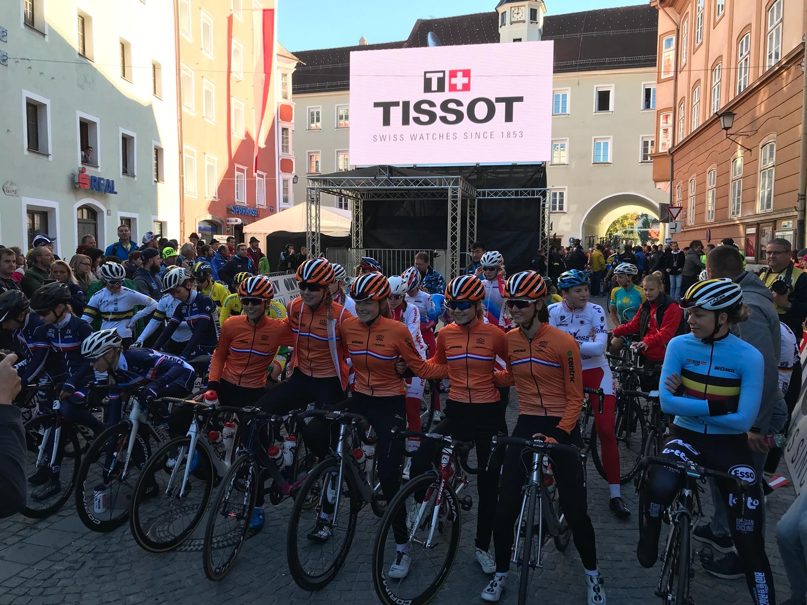 DoFSZYrX0AAHd7c.jpg:large