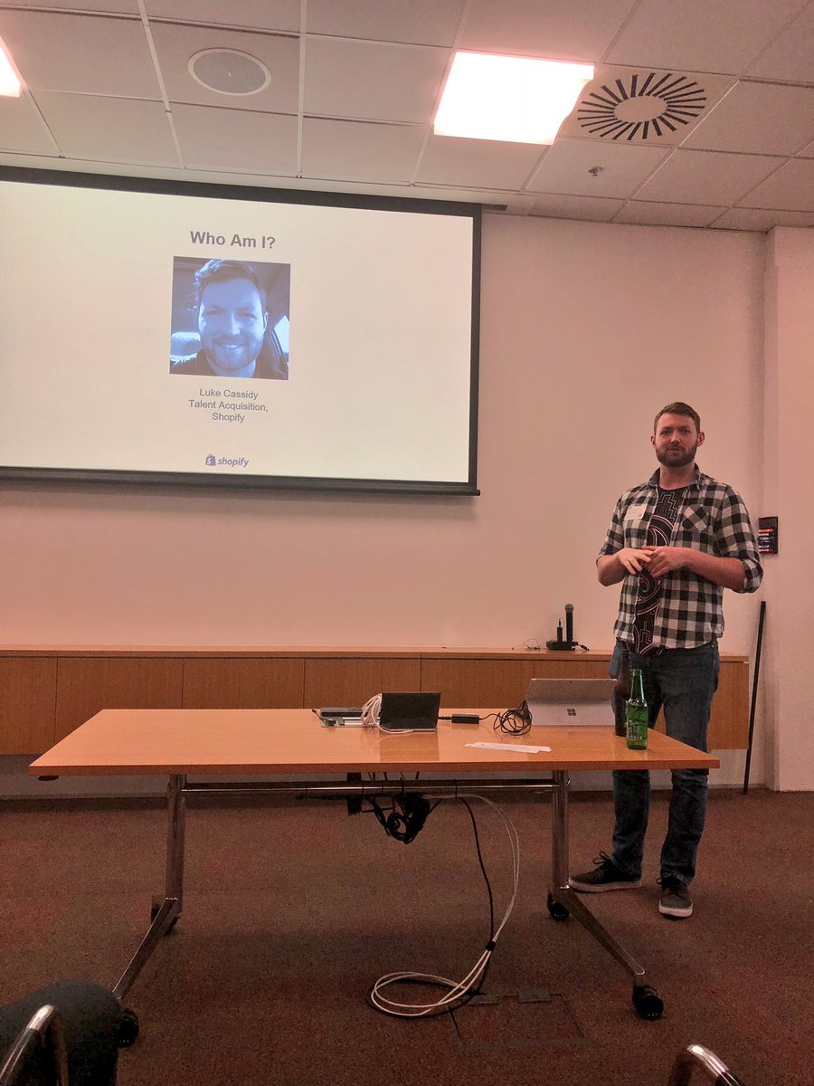 pauljacobs4real's tweet image. Identity theft? #WellyRecMeetup