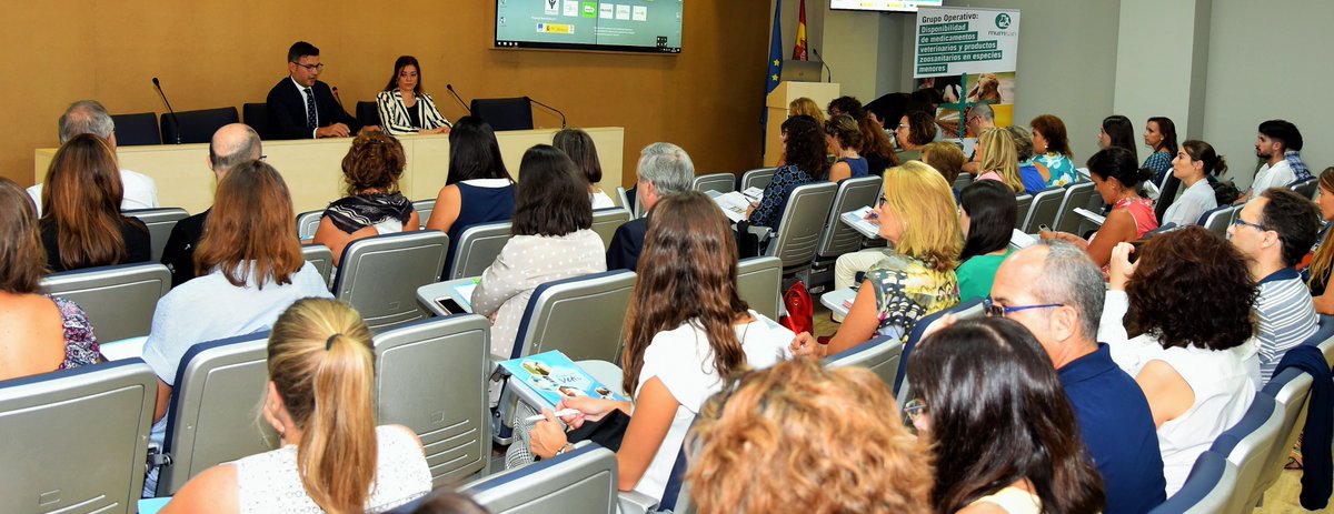 La Jornada 'Infoday sobre Registro de Medicamentos Veterinarios y Productos Zoosanitarios en especies y usos menores' fue todo un éxito. Tenéis toda la información, imágenes y presentaciones del día en nuestra web goo.gl/yW4dw4 o en goo.gl/SYCjJh #animalhealth