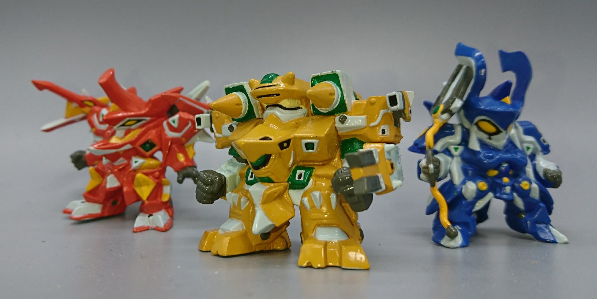 しもん プライズの魔装機神キーホルダーで 持ってなかったザムジードが手に入りました 良い造形や サイバードは持ってない 他の魔装機神三体は後のogキーホルダーにも通用するサイズ感とクオリティなのに なんでサイバスターだけこんなにデカくて