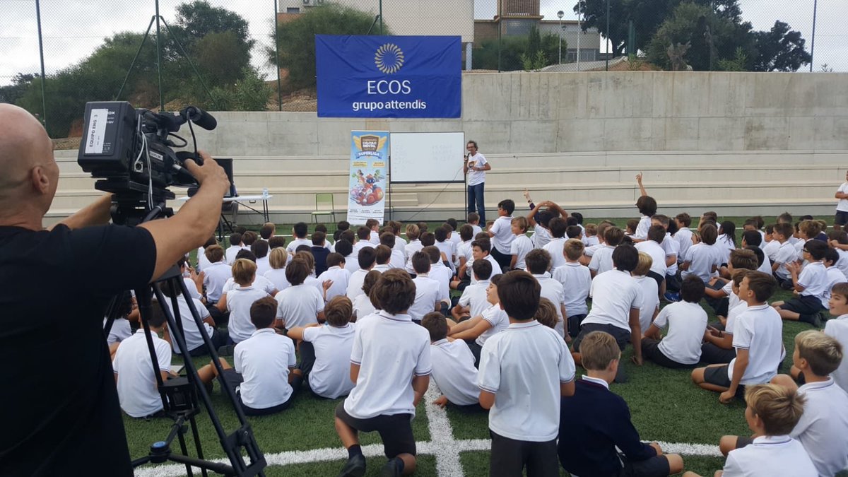 Supertics tweet media