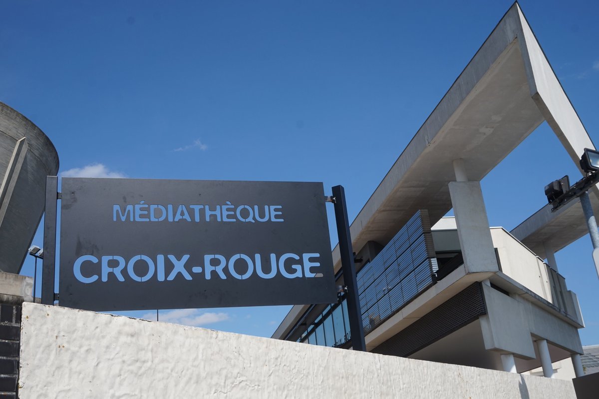 VilledeReims's tweet photo. Pour information la #médiathèque Croix-Rouge est #exceptionnellement fermée aujourd’hui. Merci de votre compréhension. https://t.co/QcoGwQDH4V