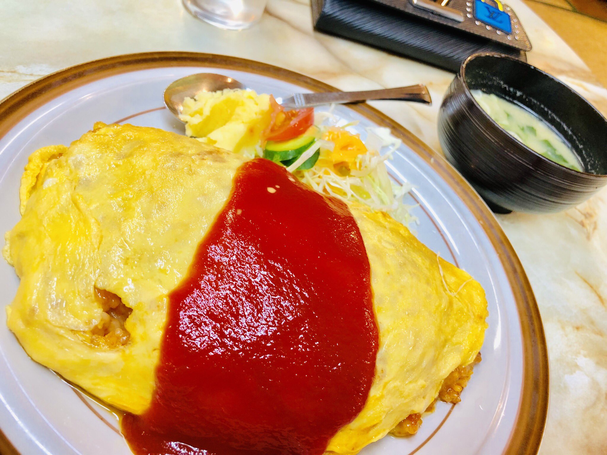 𝒟𝐸𝒮𝐼𝑅𝐸 ゆっけ 公式 On Twitter でざログ199 青森市幸畑 樽幸 チョットビッグな オムライス さすが 大学の近くは安くてヴォリューミー ケチャップベチャ系のチキンライス 好き でざログ 星4つ
