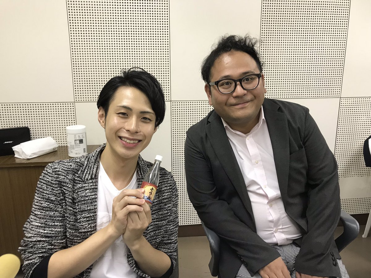 Music Wolf Wolf Tv On Twitter 今日のスタジオゲストは 林部智史さんでした 今 もっとも泣ける歌を歌うシンガー 10 19 アルカスsaseboで叙情歌を歌うコンサートを行います ラジオウルフでのコメントは10 9オンエアです ウルフ長崎 ざまつ 林部智史