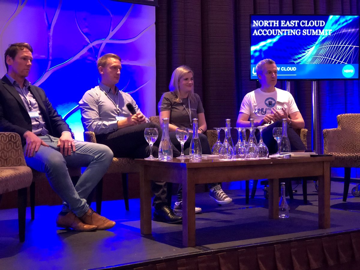 ParollaPayroll's tweet photo. Mark Ogilvie @ParollaPayroll  as part of the panel at @UHYFDW Cloud Accounting Summit with Colum Lyons @TweetIDPal, Thomas McDonagh of @UHYFDW and Kelly Hurst of @QuickBooksUK. Lots of interest in PAYE Modernisation https://t.co/daNfxG2eAp