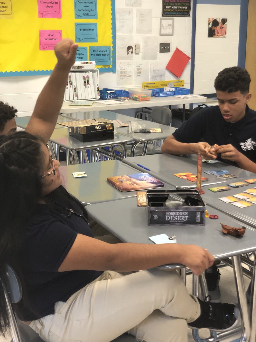 ENLACE_Lawrence's tweet photo. Huge turnout for the first meeting of the Table-Top Gaming Club yesterday afternoon! @BishopBlithers https://t.co/JRuB09i9F2