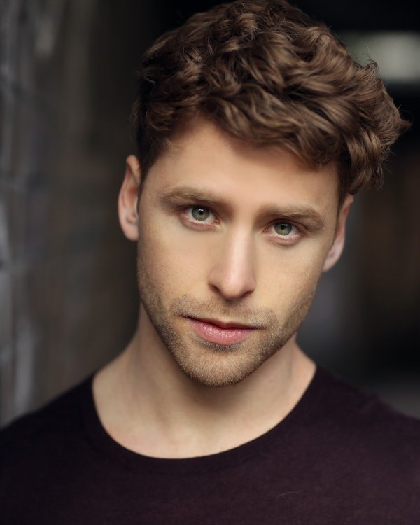Panto Archive on Twitter: "Panto casting news: Mitch Hewer (Skins,  Casualty) stars in Robin Hood @TheCresset #panto https://t.co/c1mVgiZSaW" /  Twitter